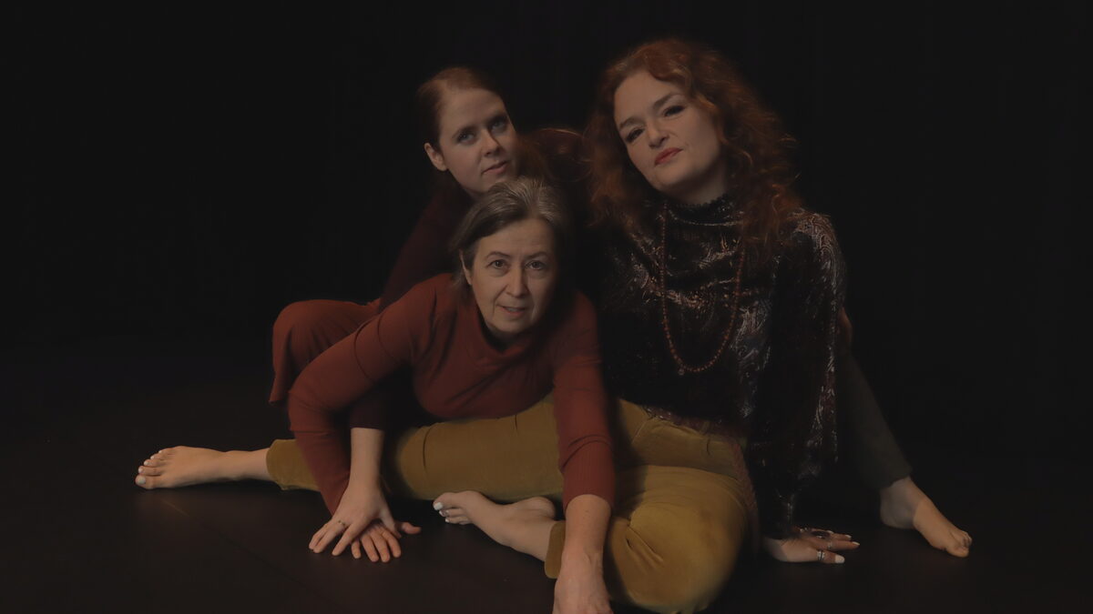 Affiche du spectacle Femmes Rivières - conte, musique et poésie